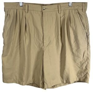 Head Shorts Men's Size 40 Tan Khaki Golf Tennis Pleated Front Polyester